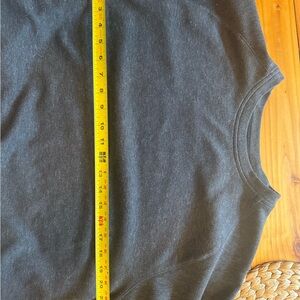 Men's Classic dark grey Sweater